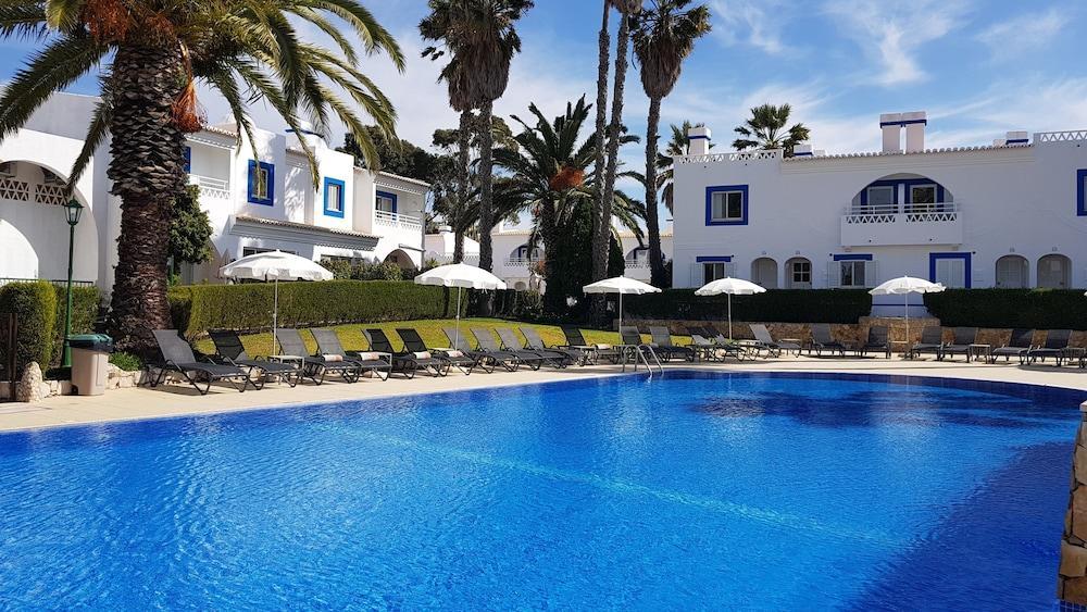 Pestana Palm Gardens Hotel