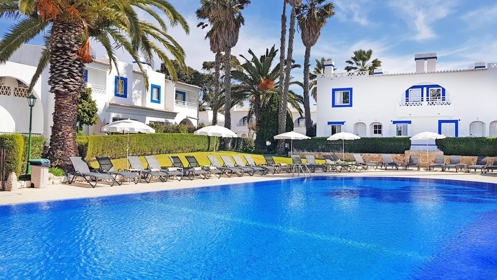 Pestana Palm Gardens 4*